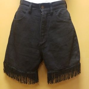 Black Jean Shorts with Fringes